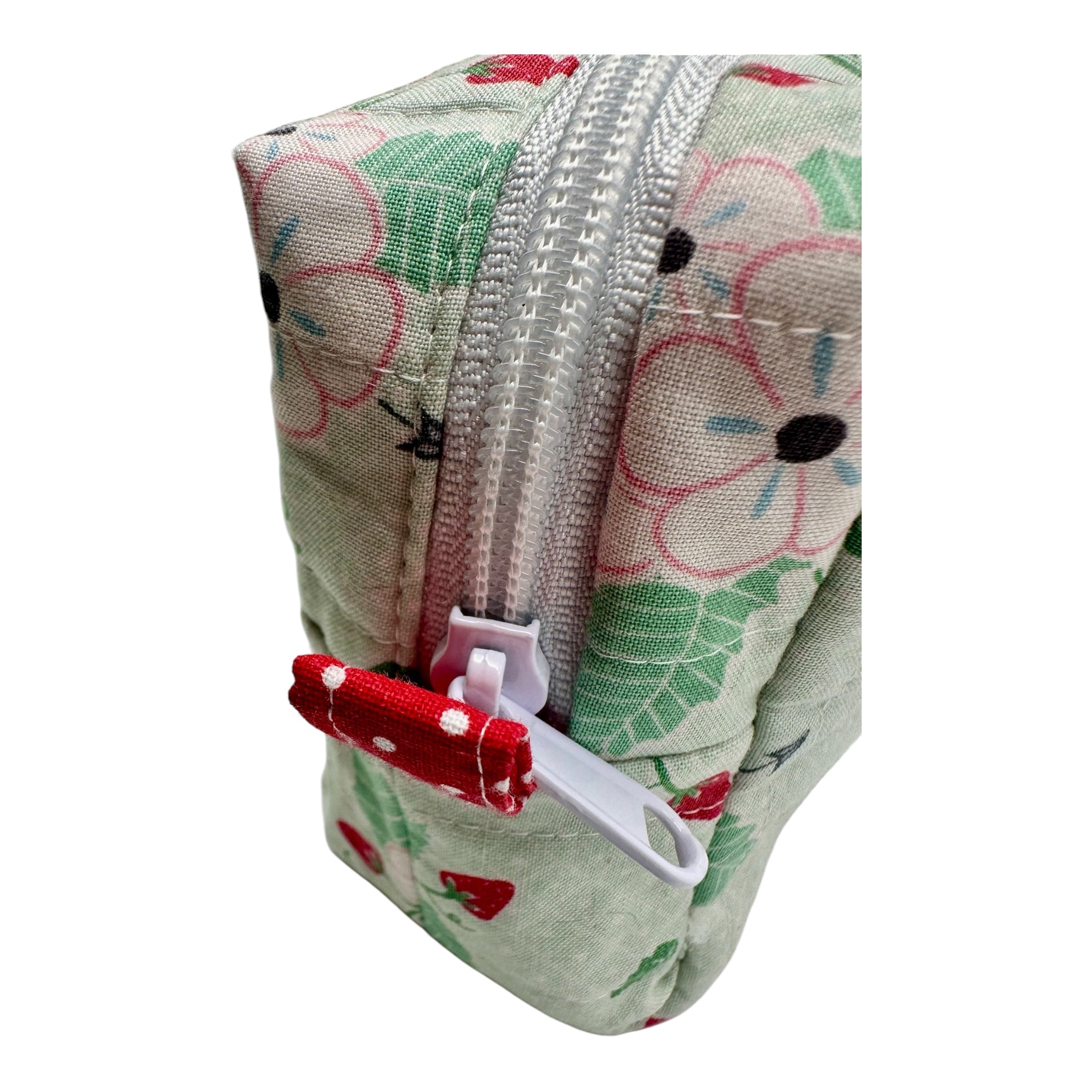 Medium Makeup/Organizer Bag- Green Strawberry Floral